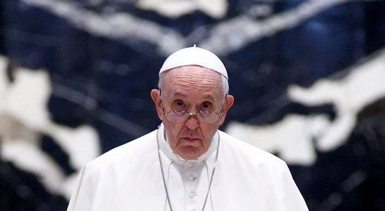 Papież Franciszek w szpitalu. Zostanie poddany operacji