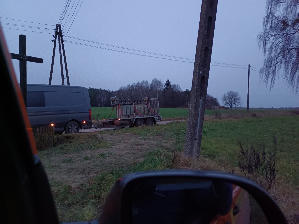 d9fe230d-1885-4911-a5ad-4ecd1a6c88e0