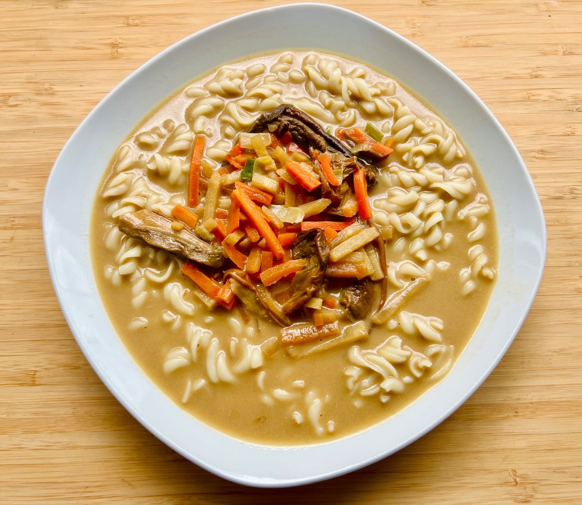 e0af4385-7443-40a5-a0ff-9cfc92bb7bd2