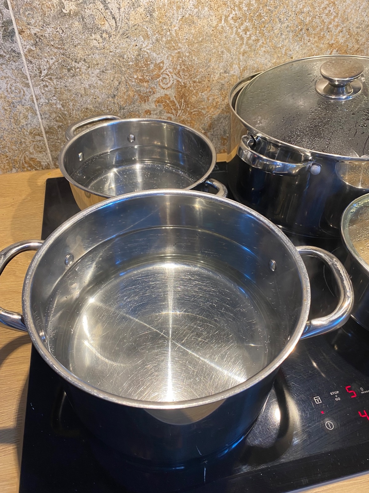 ce2ef1cb-800d-445f-8597-c086b22b440b