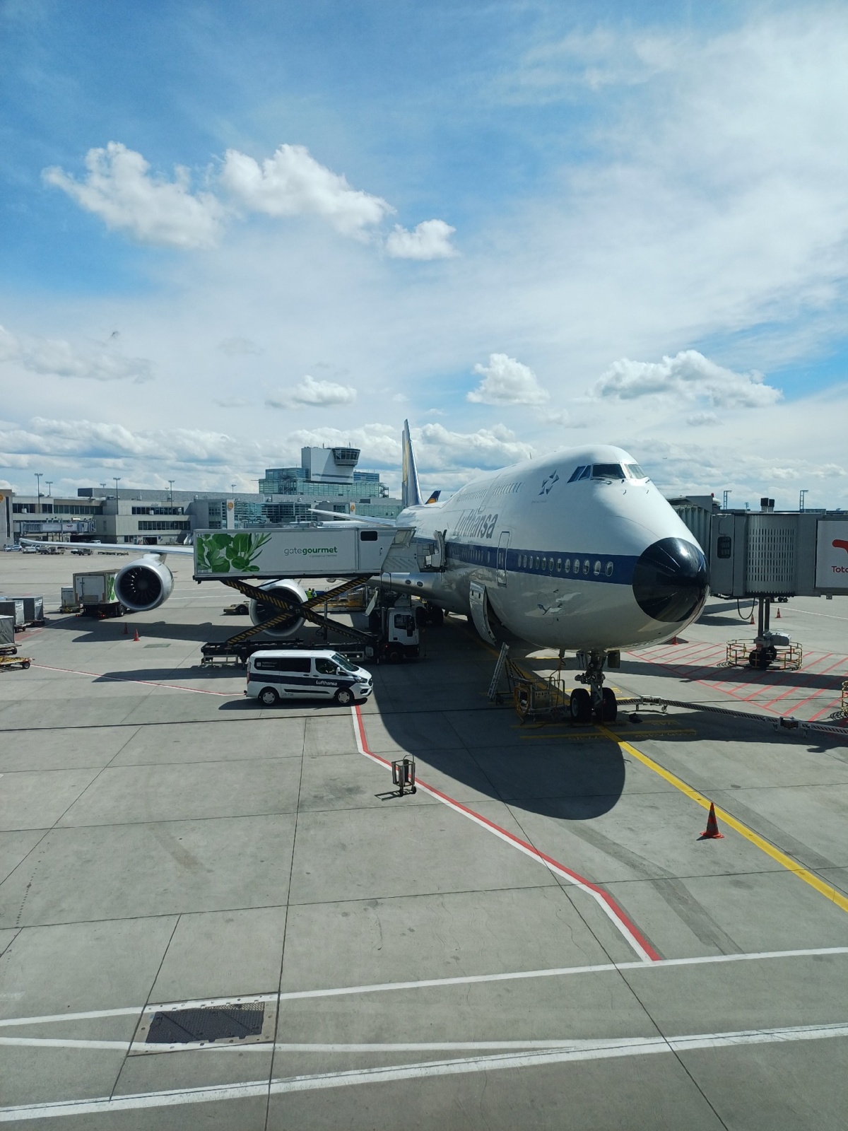 e2c5a511-9783-4bda-9a1a-c3da78535d10