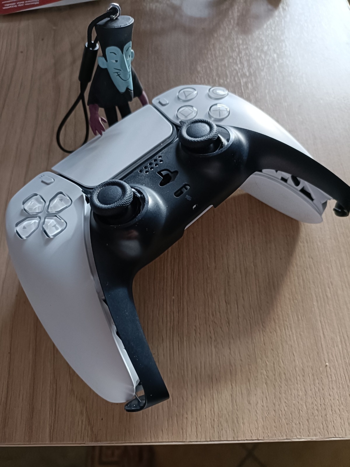 eefb64d3-3a70-4bdf-90b4-a35e11819fb9