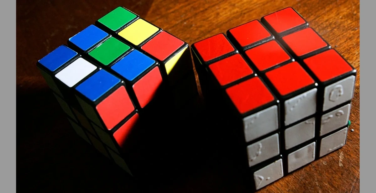 Kostka Rubika ułożona w mniej niż 3 sekundy. Teodor Zajder, 9-latek z Polski pobił rekord świata