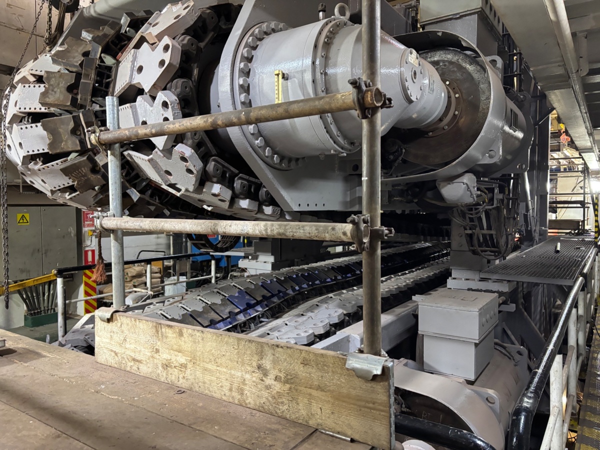 504055ef-3c2f-4dca-825f-cb4237054bc6