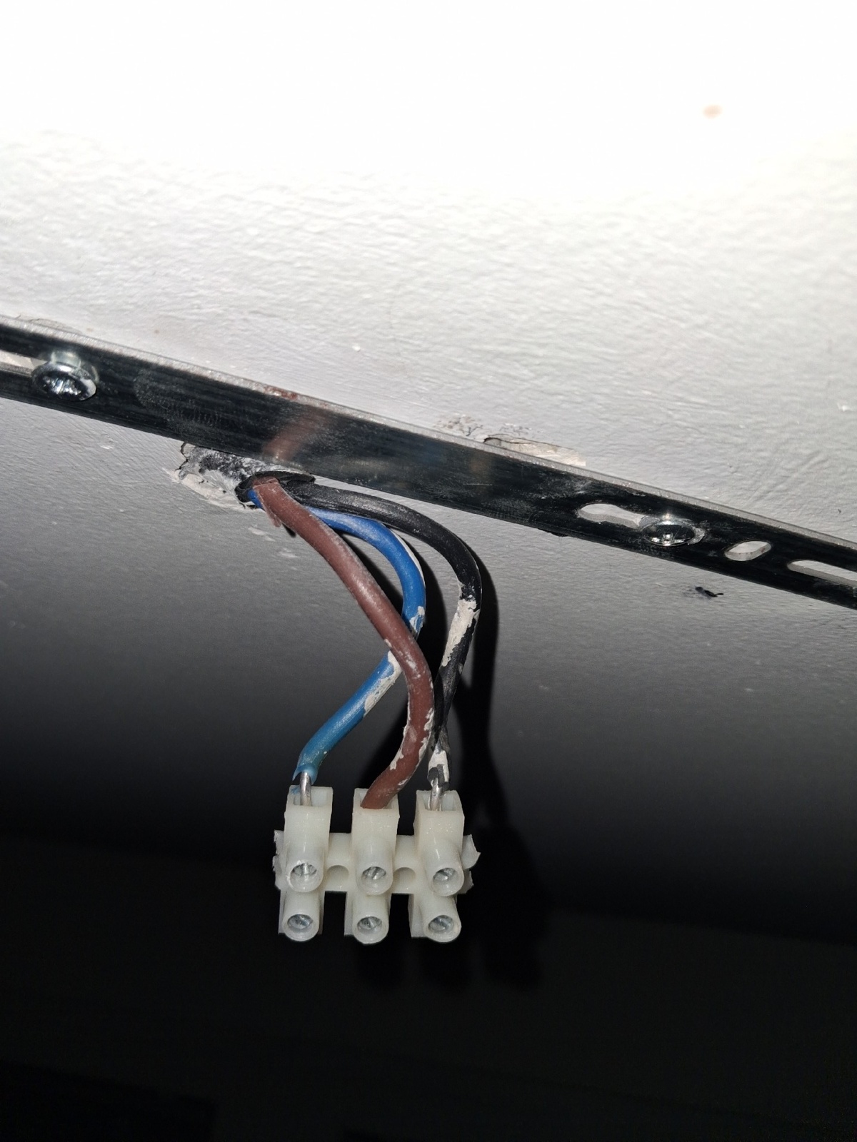 10088165-b51d-4eea-8dbb-eb02b8ac4a8f