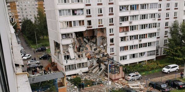 Rosja: Wybuch w budynku w mieście pod Moskwą. Ściana wieżowca runęła