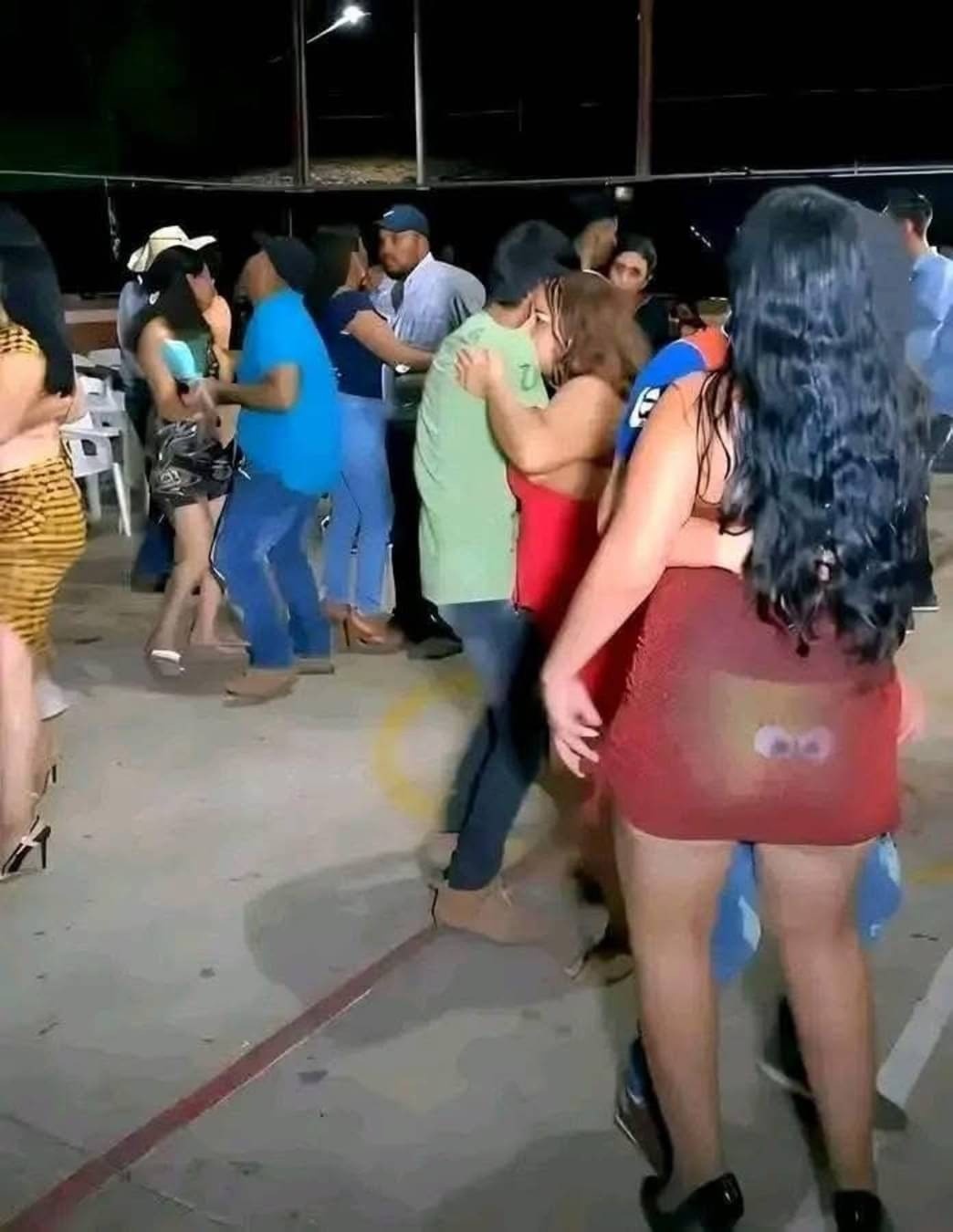 5e5a4319-0e01-425a-94a6-964500640367