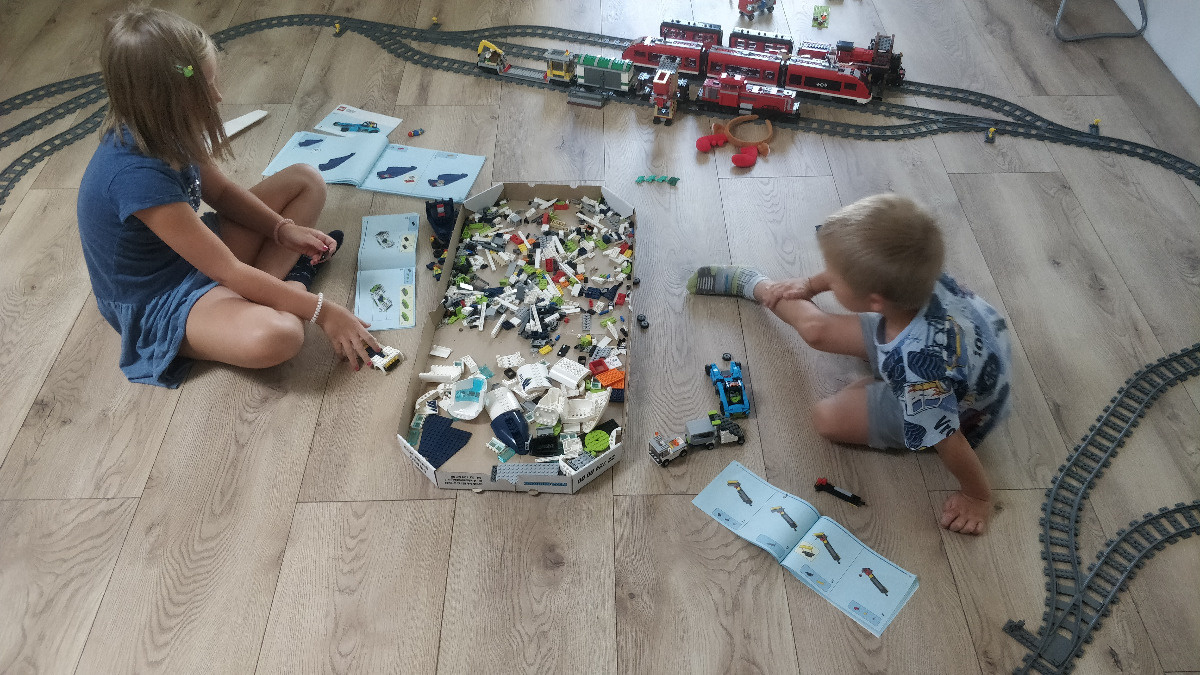 9c391ca5-8f9a-475d-87c7-56ee59135136