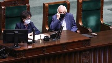 Komisja Zdrowia zajmie się ustawą covidową. Ryszard Terlecki: staramy się wypośrodkować