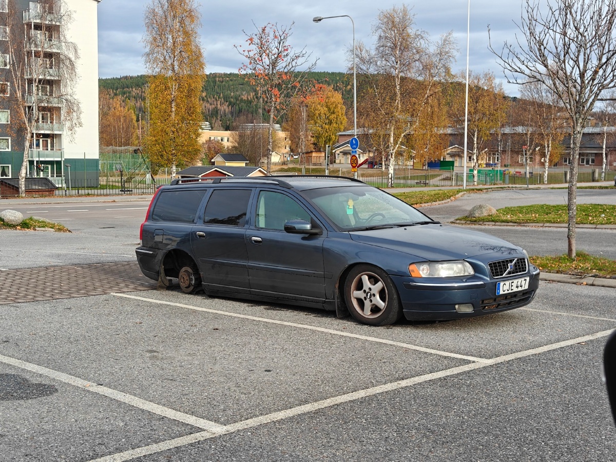 8aa1316f-a618-4748-8667-e7ea209ddcc1