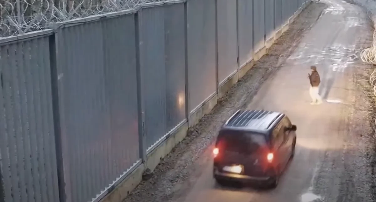 Przemytnicy ludzi wpadli w ręce służb. Nowe dane o polskiej granicy napawają optymizmem