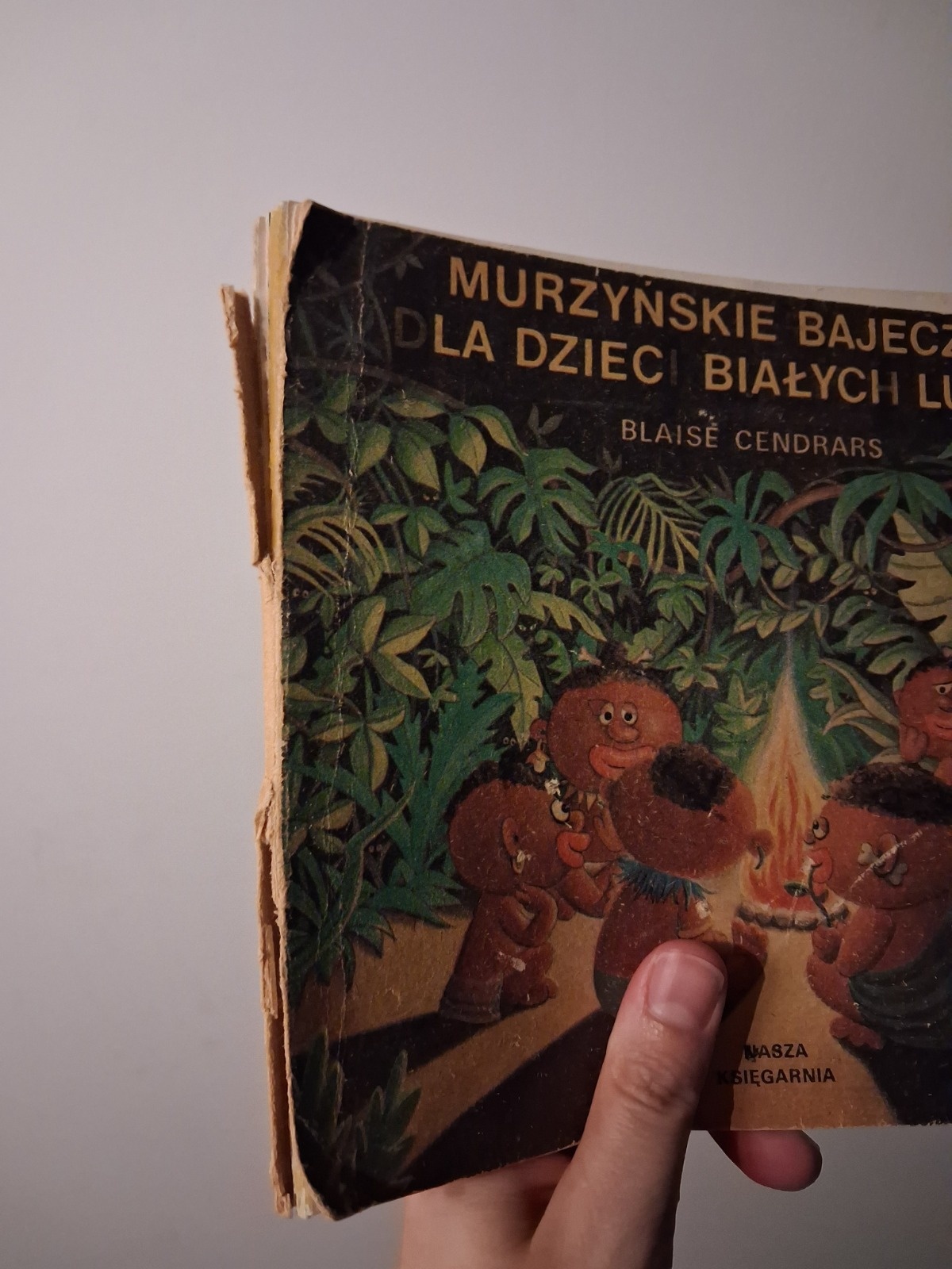 fb80a710-8685-4aed-93fd-57d6c457104f