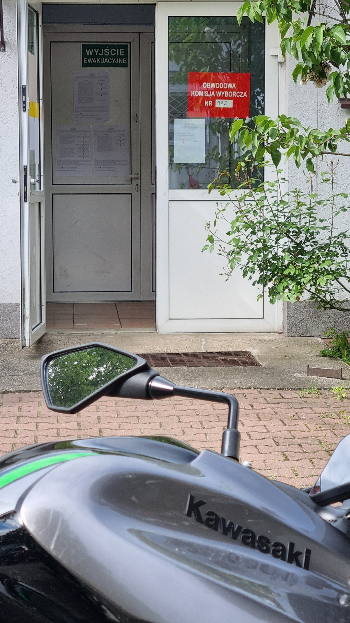 a2958b07-902d-4180-8e71-f79c573132cc