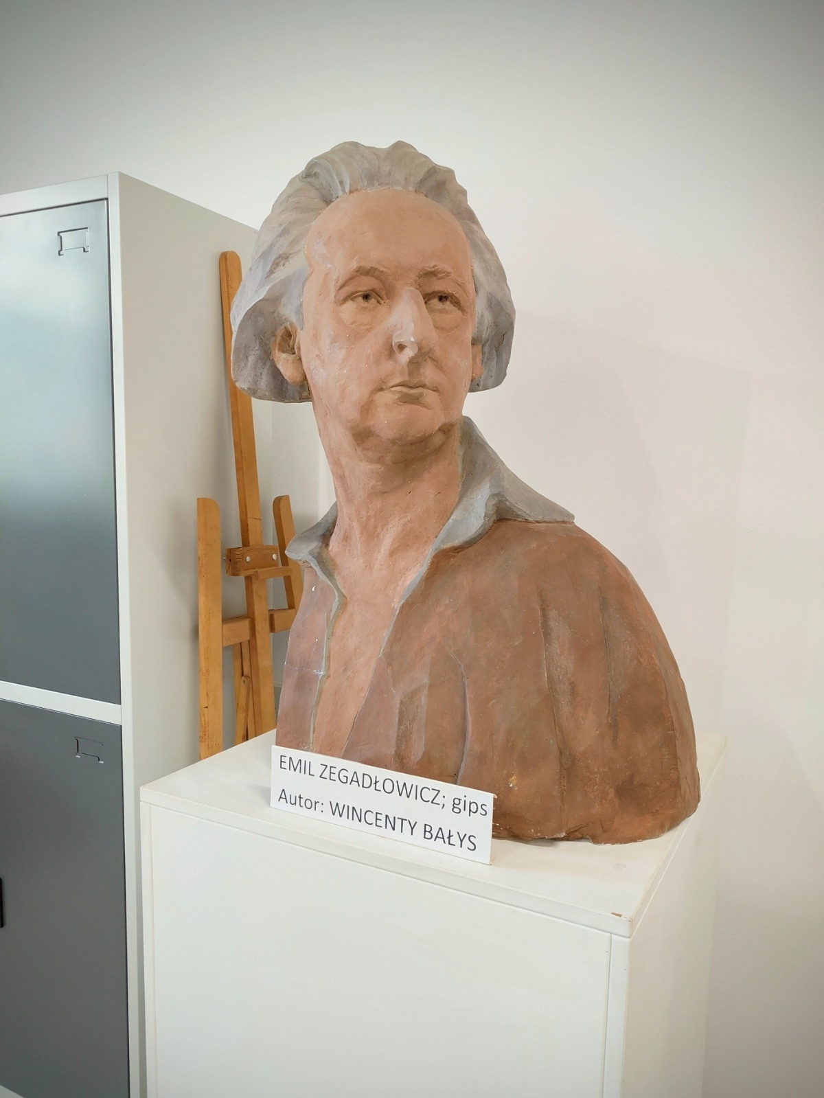 8e5b0585-f9d3-4b1b-b0f0-e70f8dce31fd