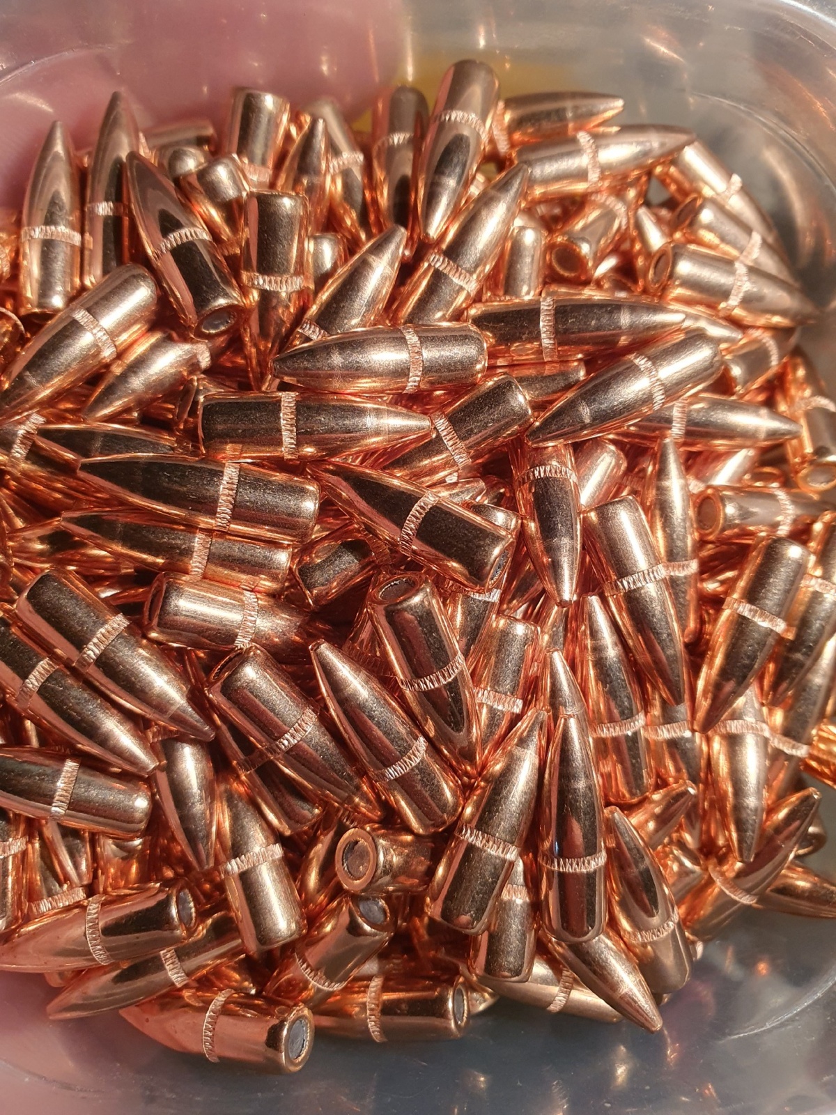 acedbee4-ef56-4efa-83c4-769c45f40d7d