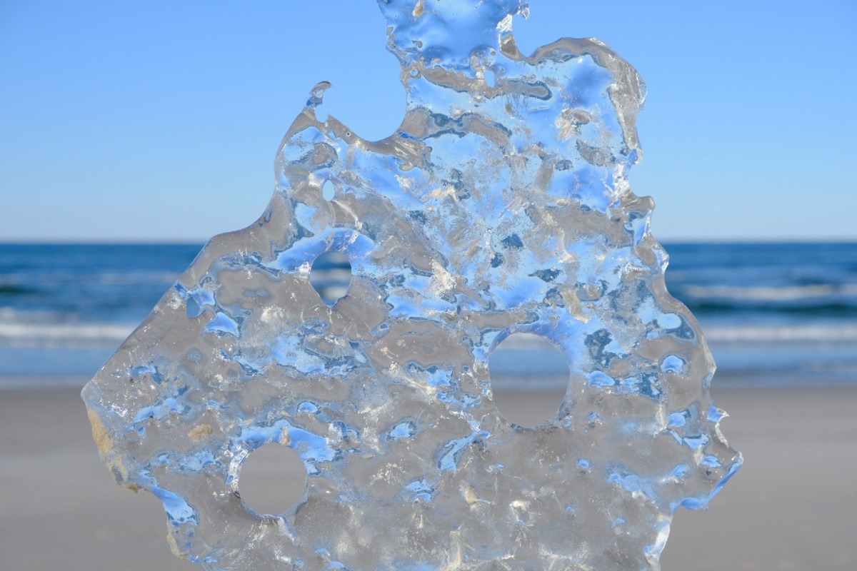 ec232965-7363-4b18-833c-3d33fc8d9769