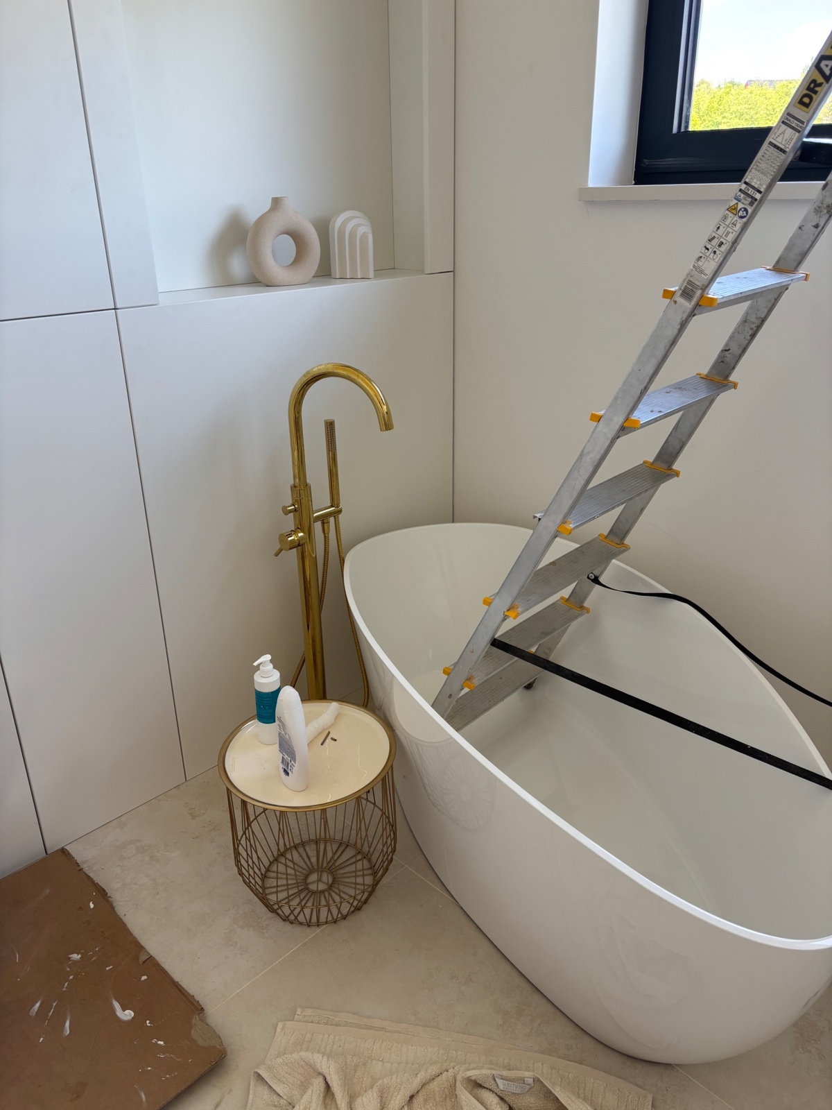 4f12f749-1ddd-4c0e-958a-d17fde4b3111