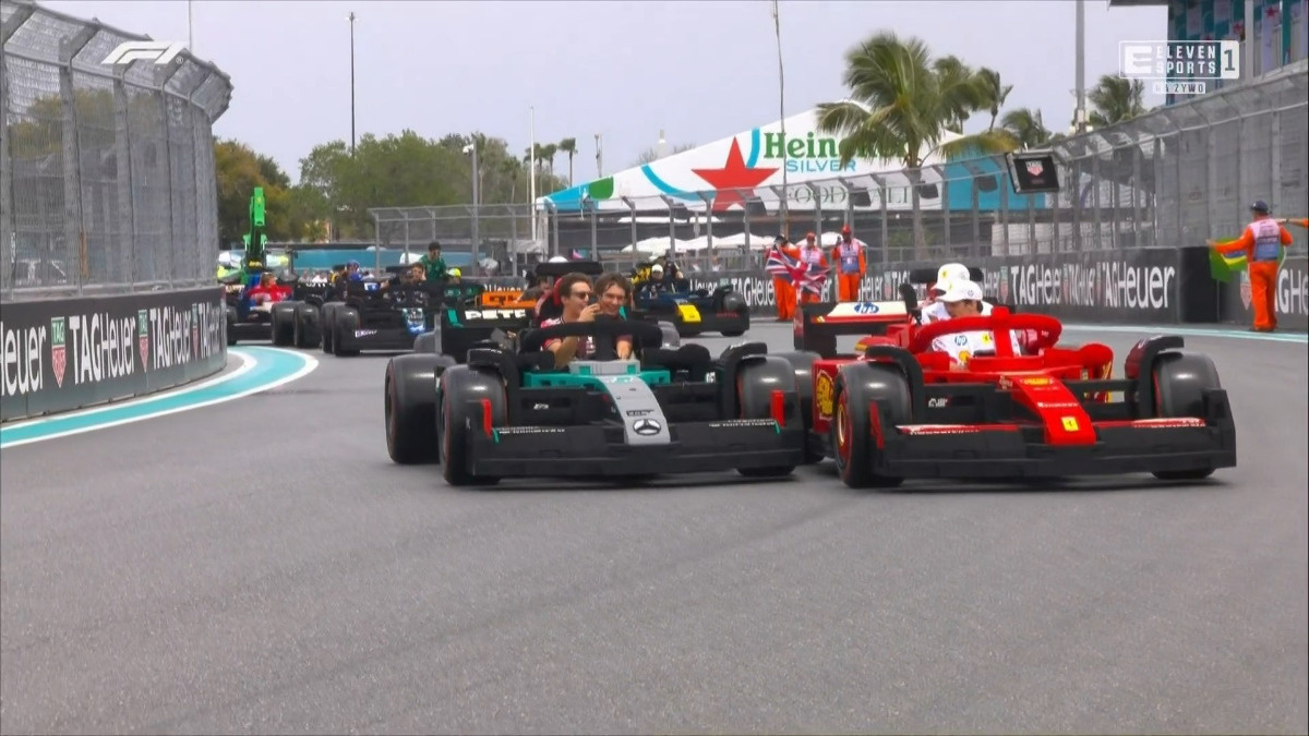 2c4c9d15-a75e-4eef-876b-f68172a15cdb