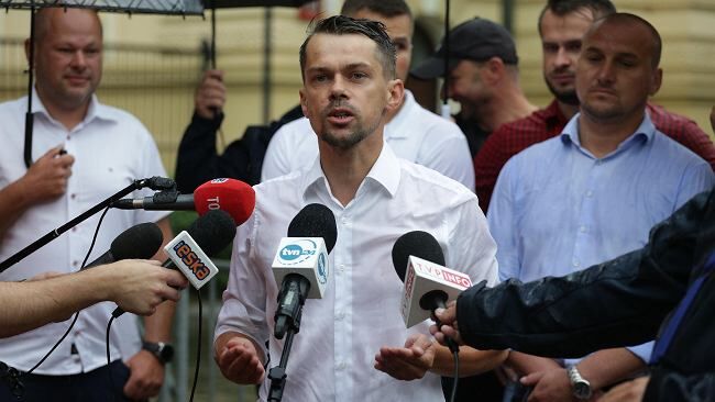 "Świnie chorują, rolnicy bankrutują, będą strajki!". Rolnicy zapowiadają paraliż jeden z głównych dróg w Polsce