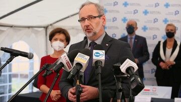 Niedzielski: szczepienia czekają na obywateli