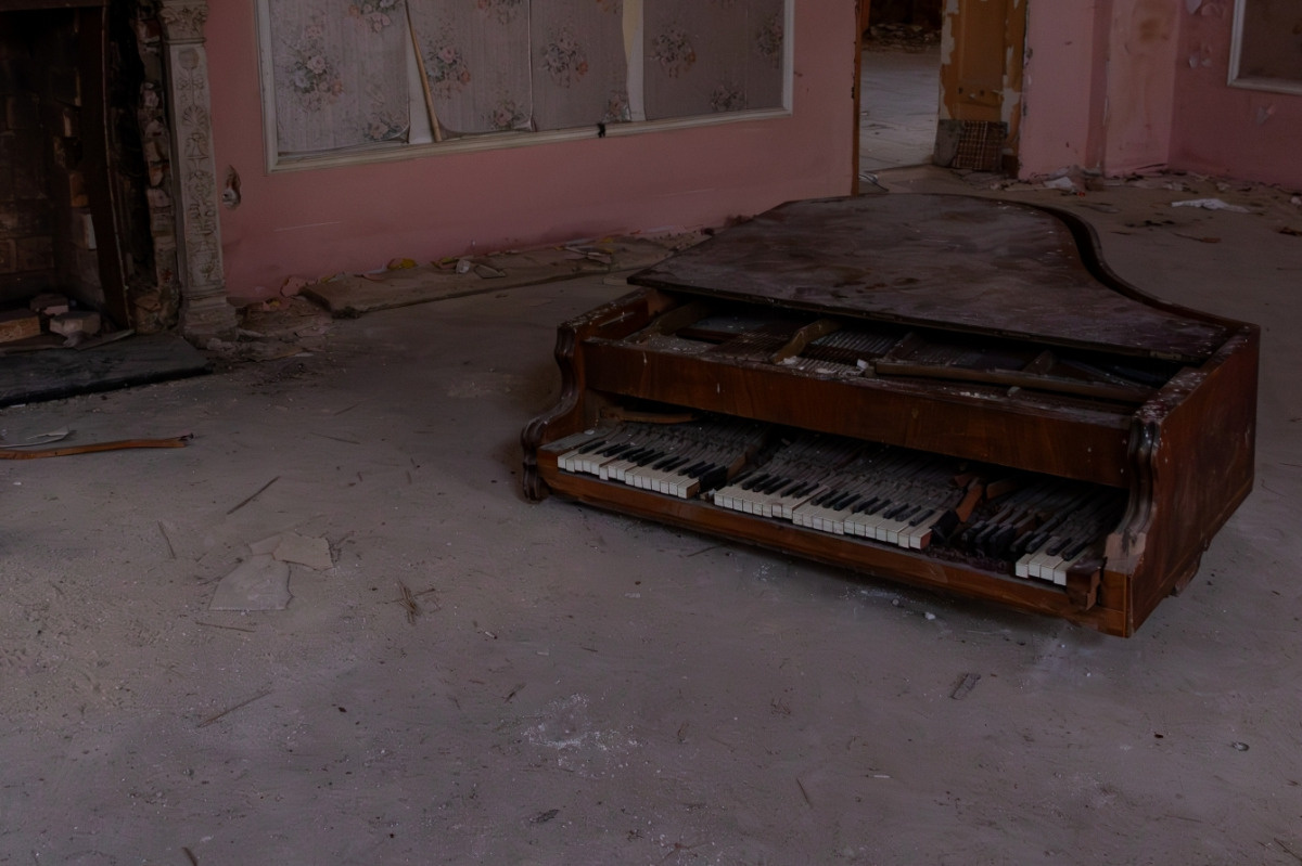 Został tylko fortepian...