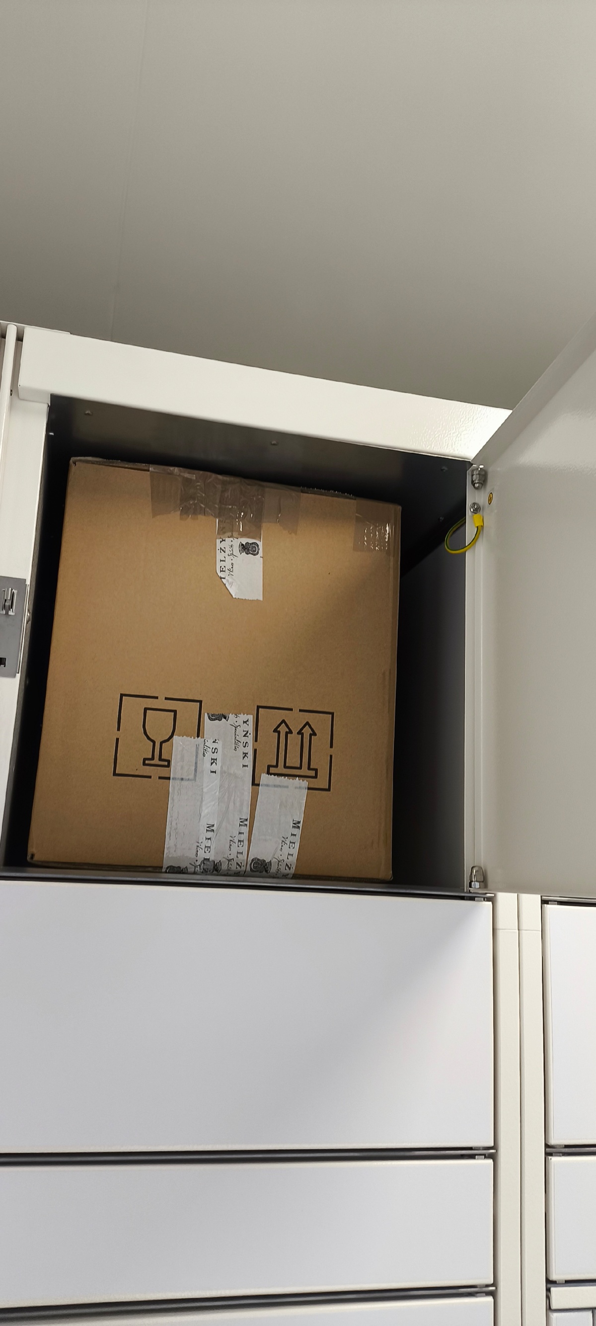 b2ee4755-8e7c-4def-98c5-e55ef516e138