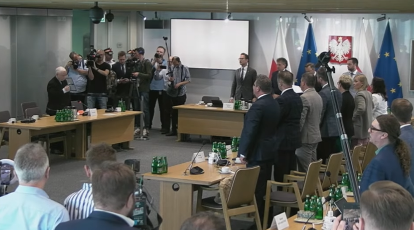 196d88eb-5757-4973-bd1f-6ed2d06e48ac