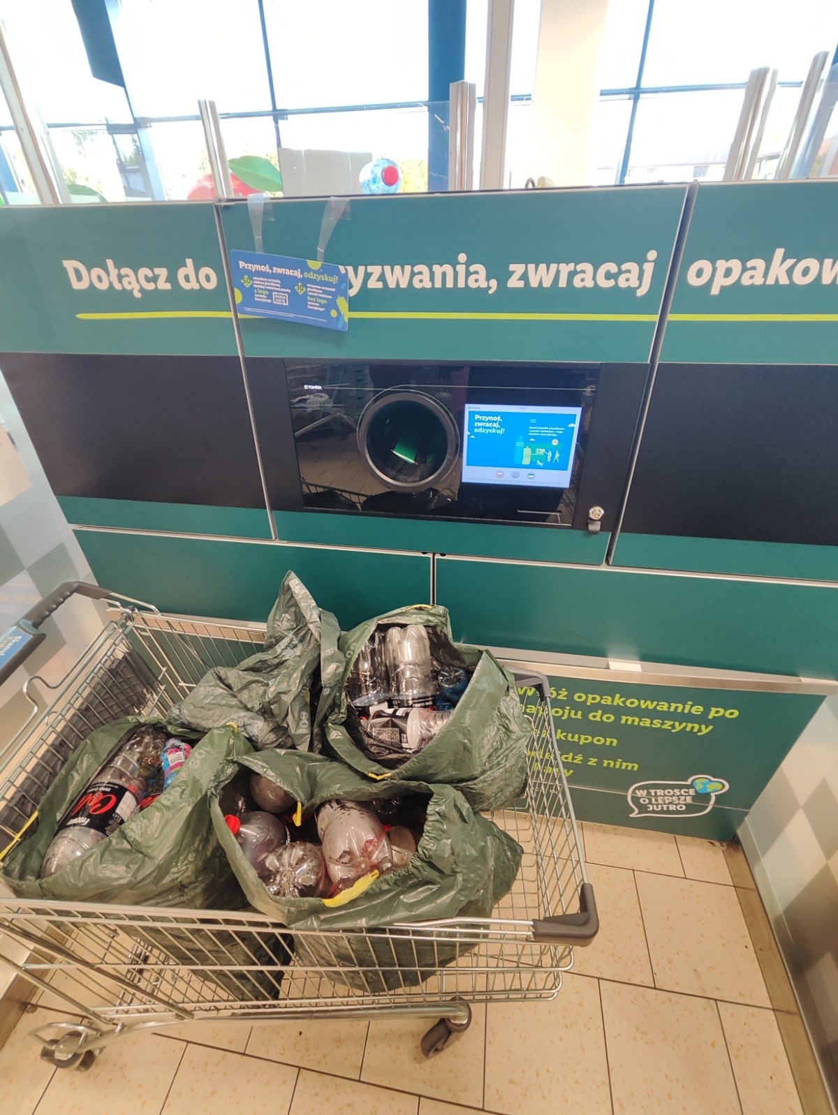 f4f45062-2a33-44c2-8353-171db01c635e