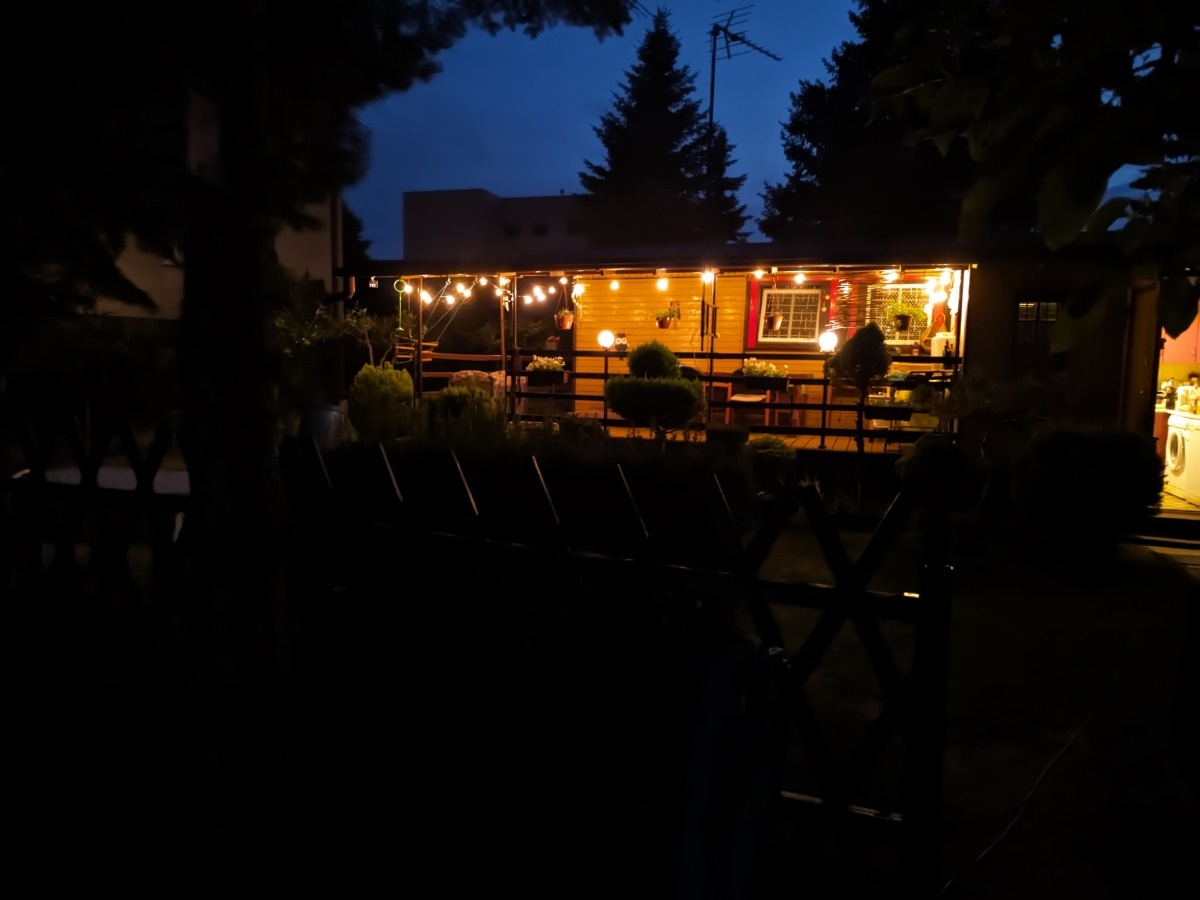 f5284412-f849-40b5-9d06-f2d7d44191aa