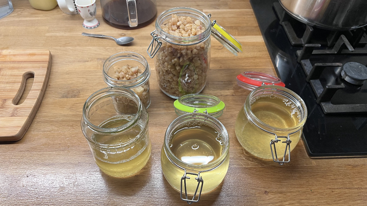 afdb3dcc-bc9f-478b-9c36-64d696945e26