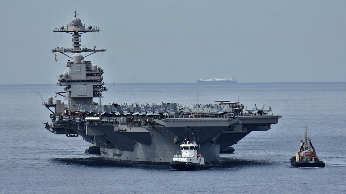 Pożar (bez związku z wojną) na amerykańskim lotniskowcu Gerald R. Ford na Morzu Czerwonym. Ogień wybuchł w pralni, dwóch marynarzy rannych
