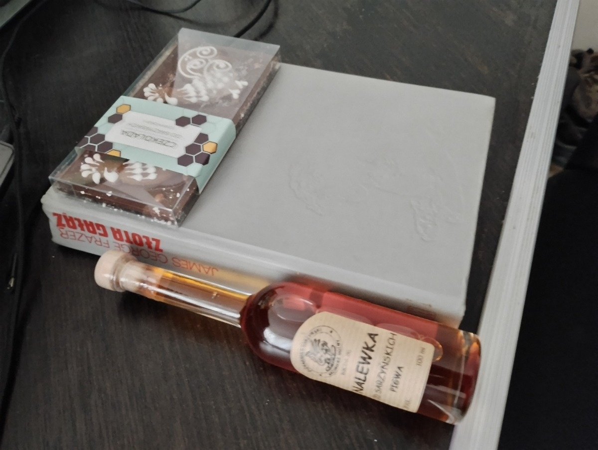 4fcfaac0-2d32-4e83-952a-8814aea7ad62