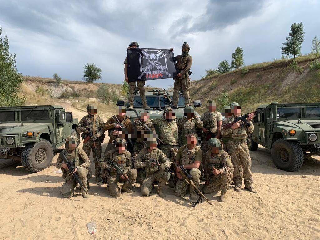 fb7069ee-1df0-4855-8ea3-6e206709e19a