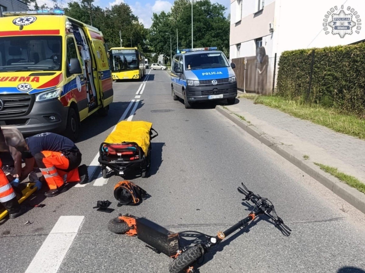 Z prawie 4 promilami na hulajnodze elektrycznej, ale w kasku!