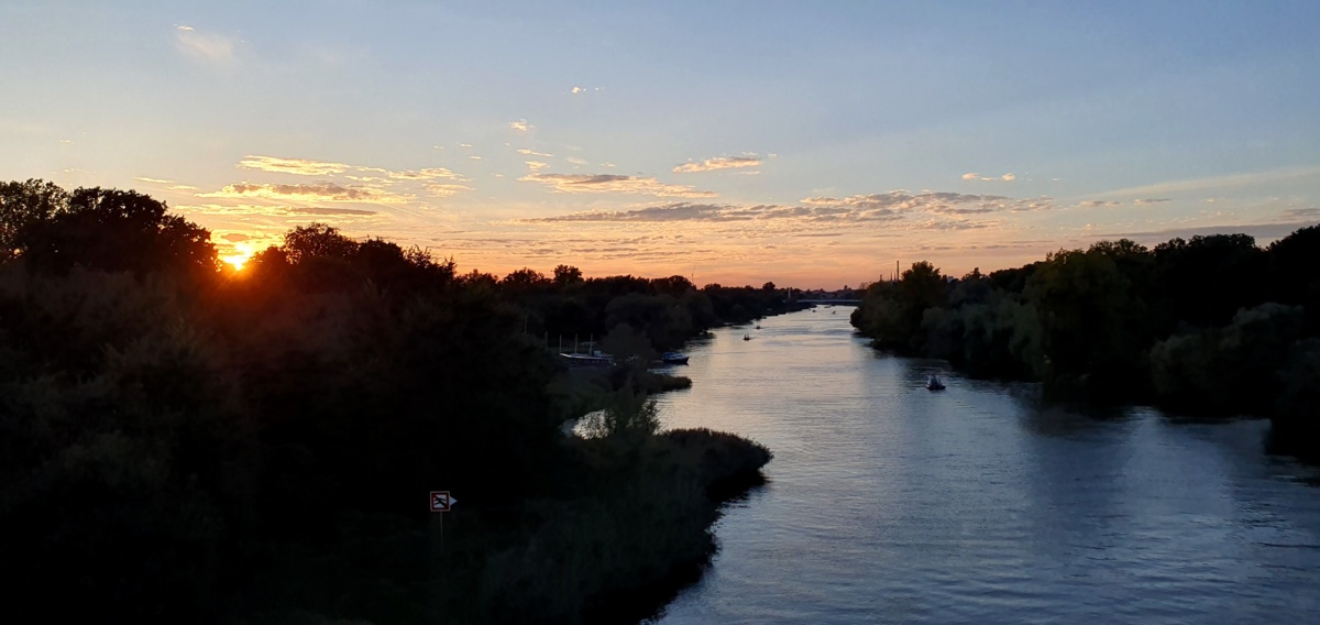 60b65847-3501-4546-8e31-674e51907d99