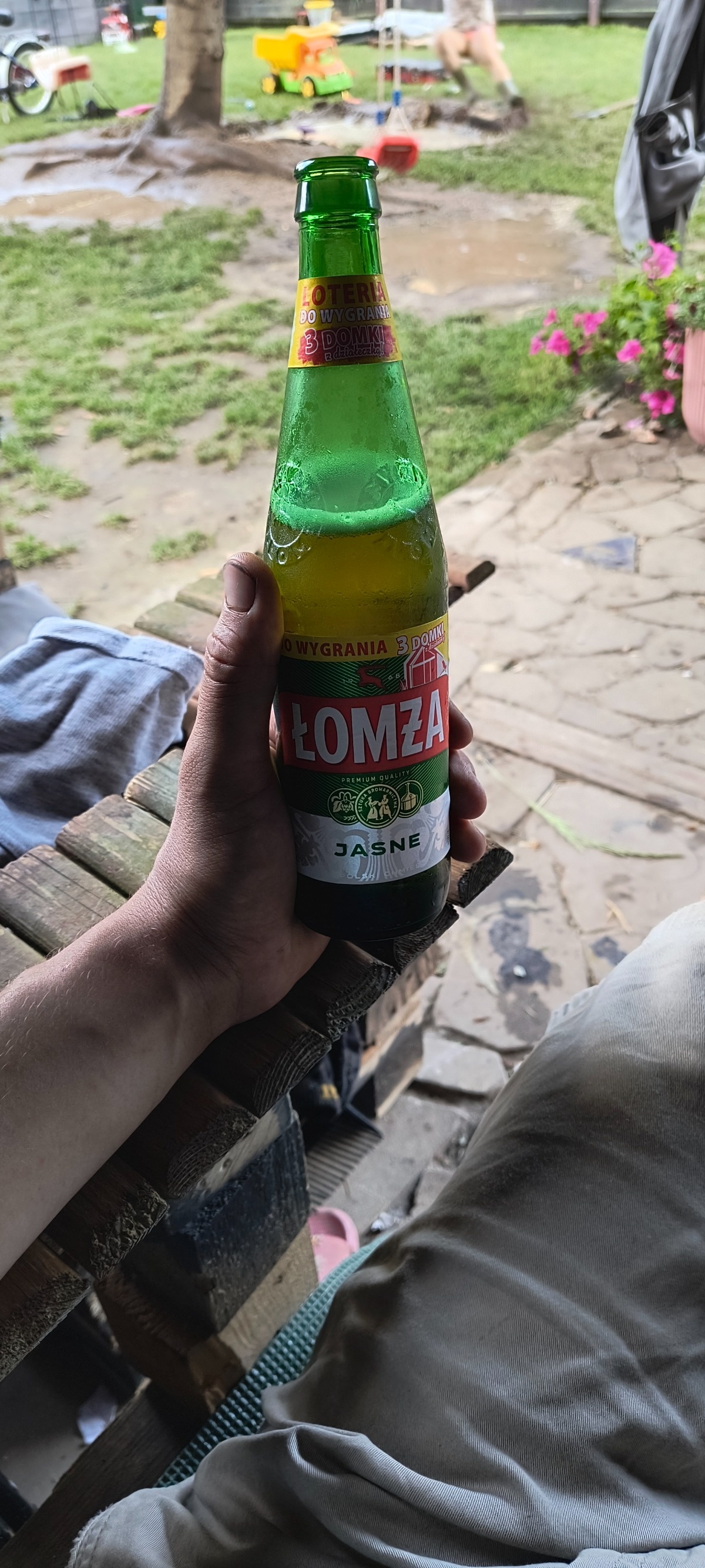 f4a87d2a-1094-4f05-ae78-829bd1020c0e