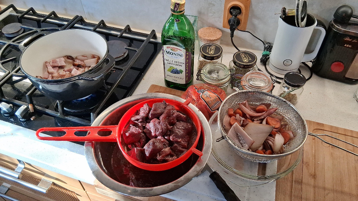 b04c88cb-d5ef-4417-bbb4-cd3d3f480198