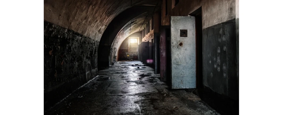 Areszt tymczasowy, który trwał 18 lat. Osadzeni wyszli na wolność