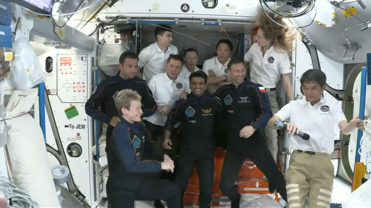 0dd56686-5a5d-4d7f-b88d-f46c0f527789