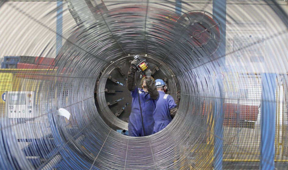 Dostawy rosyjskiego gazu rurociągiem Jamał-Europa spadły o ponad jedną trzecią