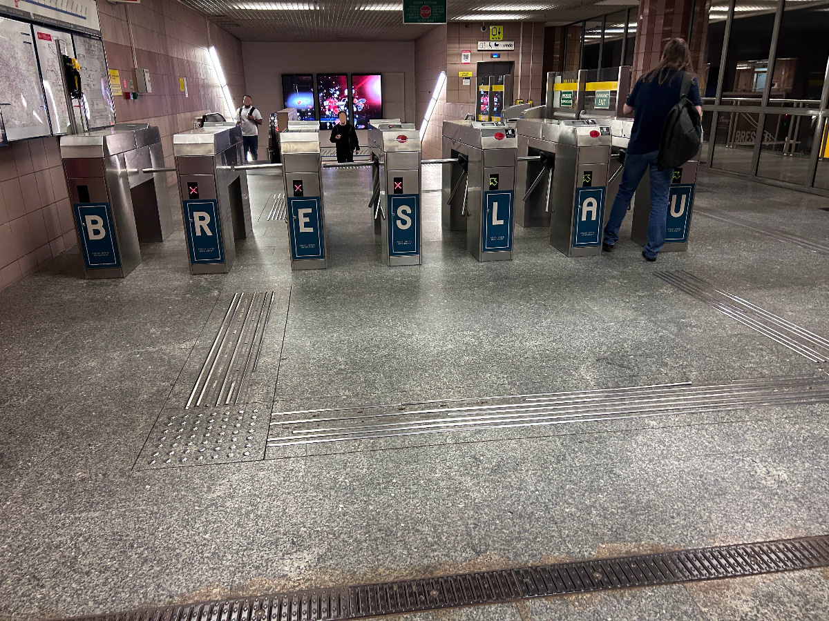 8c2916a2-4031-4c1c-b500-2340642217ef