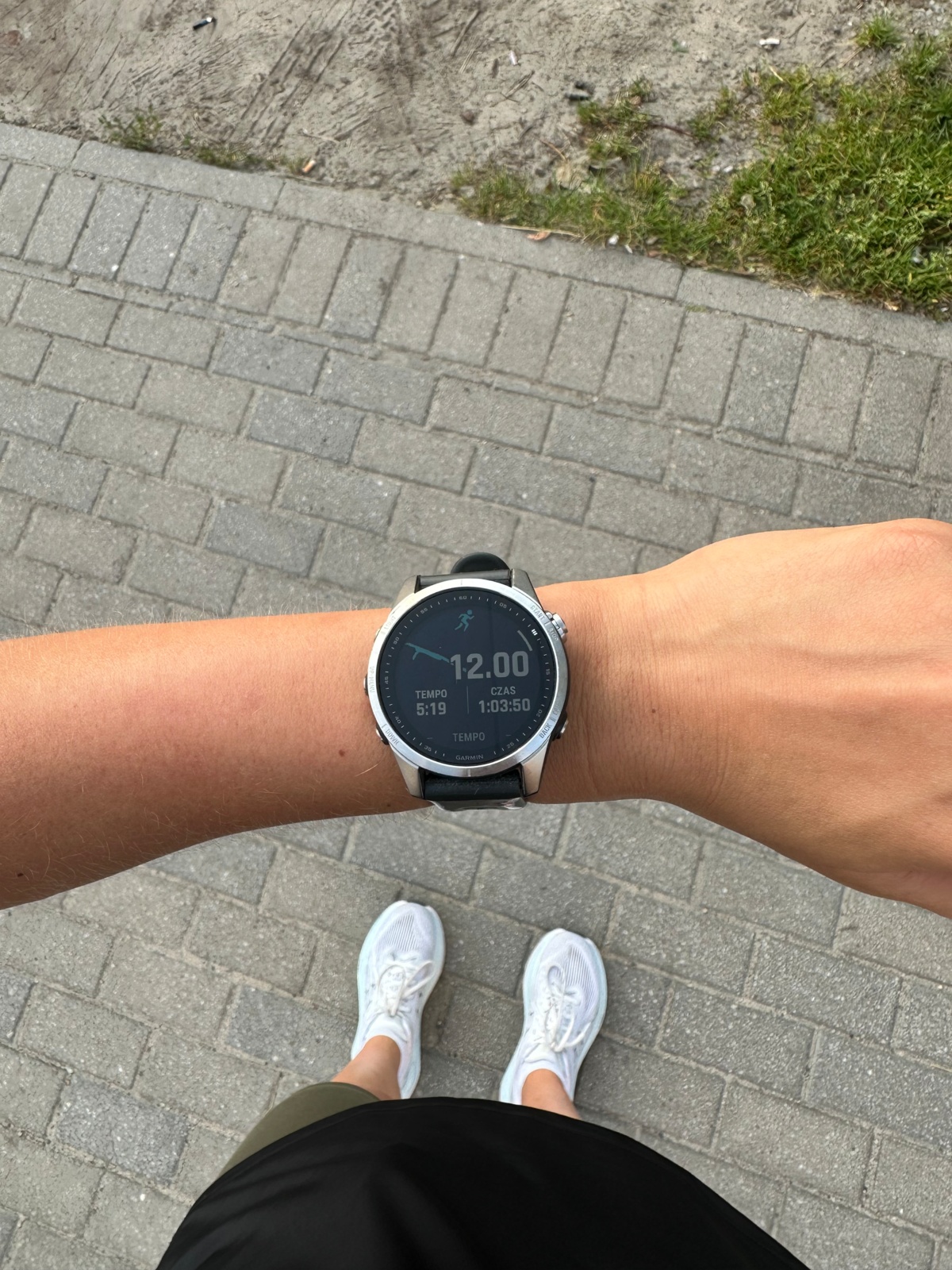 27c7825c-57b2-4cad-8e43-289c37a7ce06