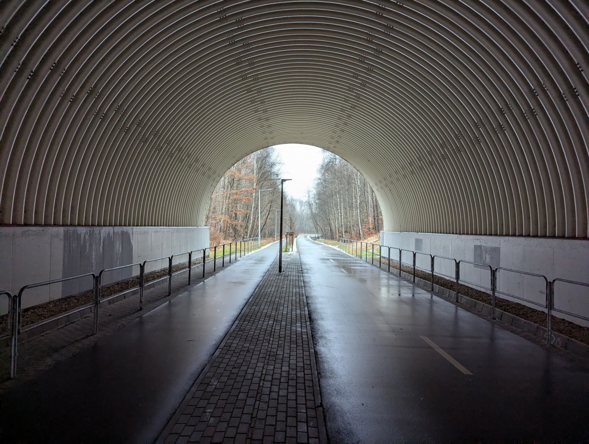 ebcd87e5-08b3-427e-8e5f-b8c1d2b25750