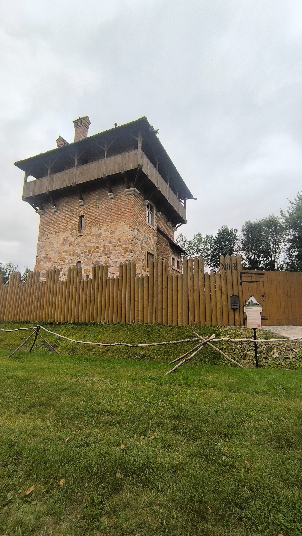 23a3d79e-9195-4cf6-85df-4df223c18c88