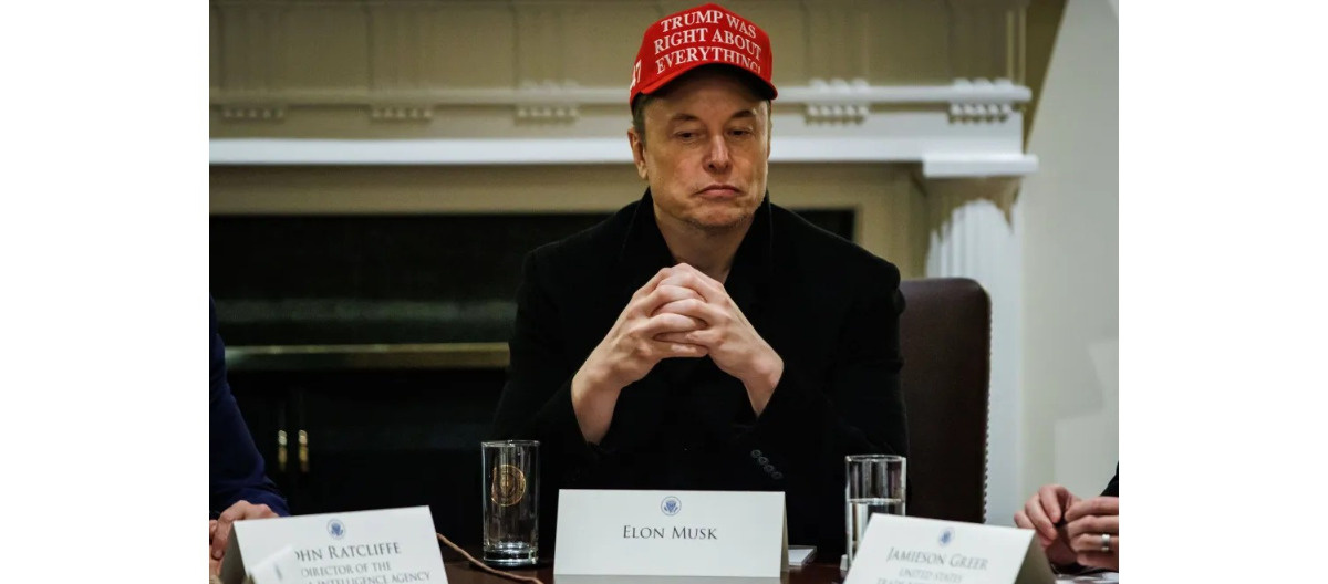 Akcje Tesli lecą w dół po ogłoszeniu przez Muska powstania nowej partii