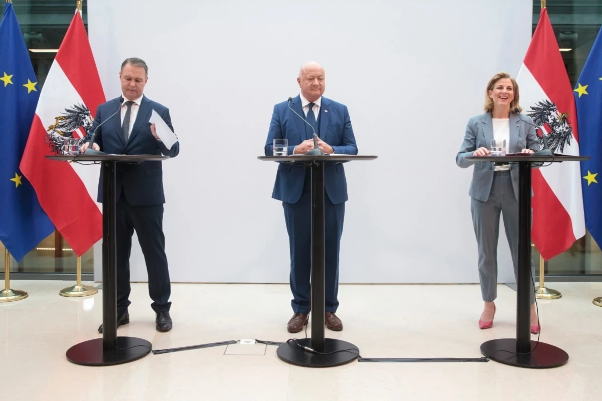 Austria: koniec długiego oczekiwania. Centrowe partie uzgodniły utworzenie rządu