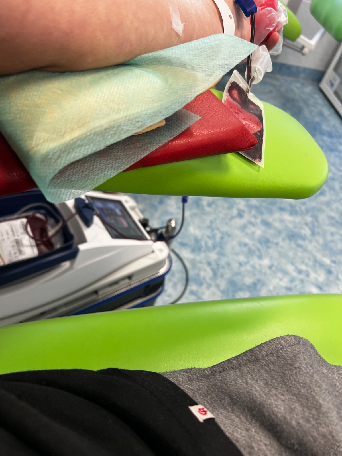 c409d784-f36f-44e8-993c-cb26d5a375ea