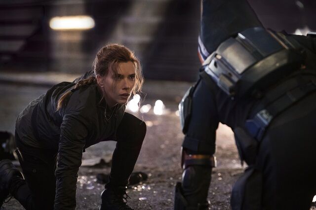 Czarna Wdowa - ile zarobi film? MCU bez kontraktów z aktorami na lata