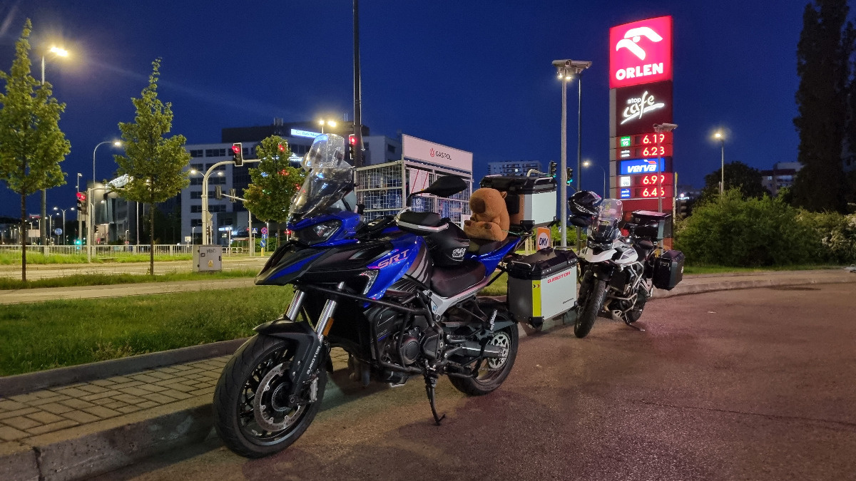 4dc0959a-0055-4fb0-95c1-24e4c603639e