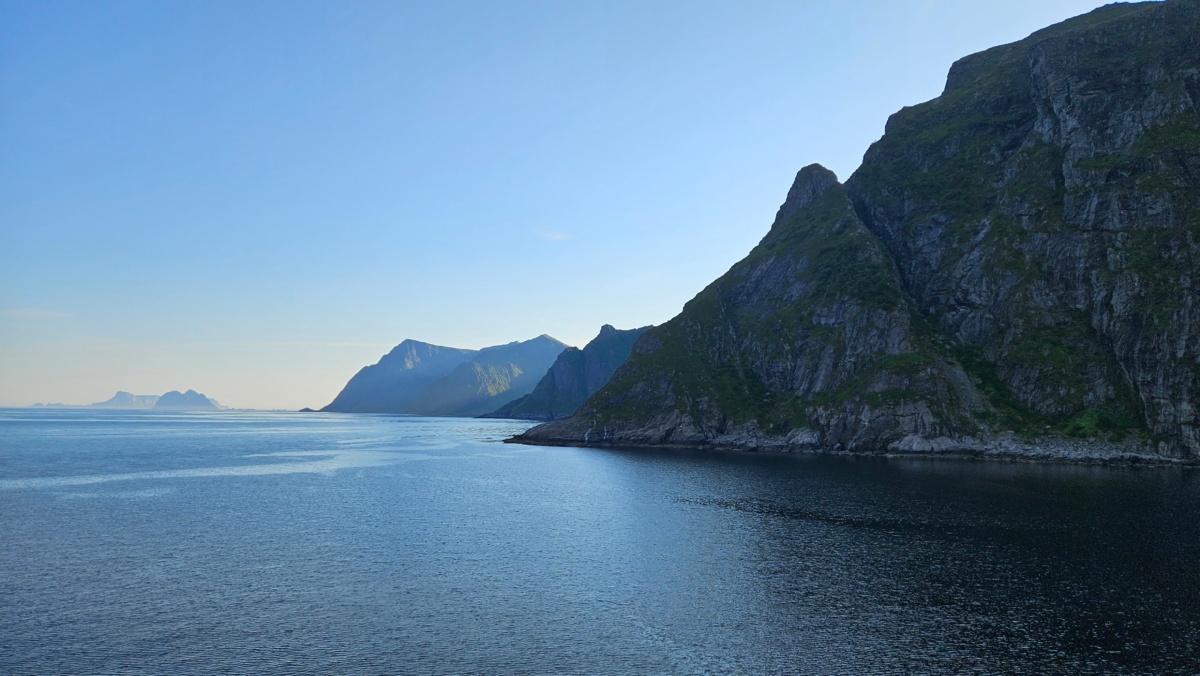 34f29b98-9b4f-4653-8c36-c95aab2a8a59